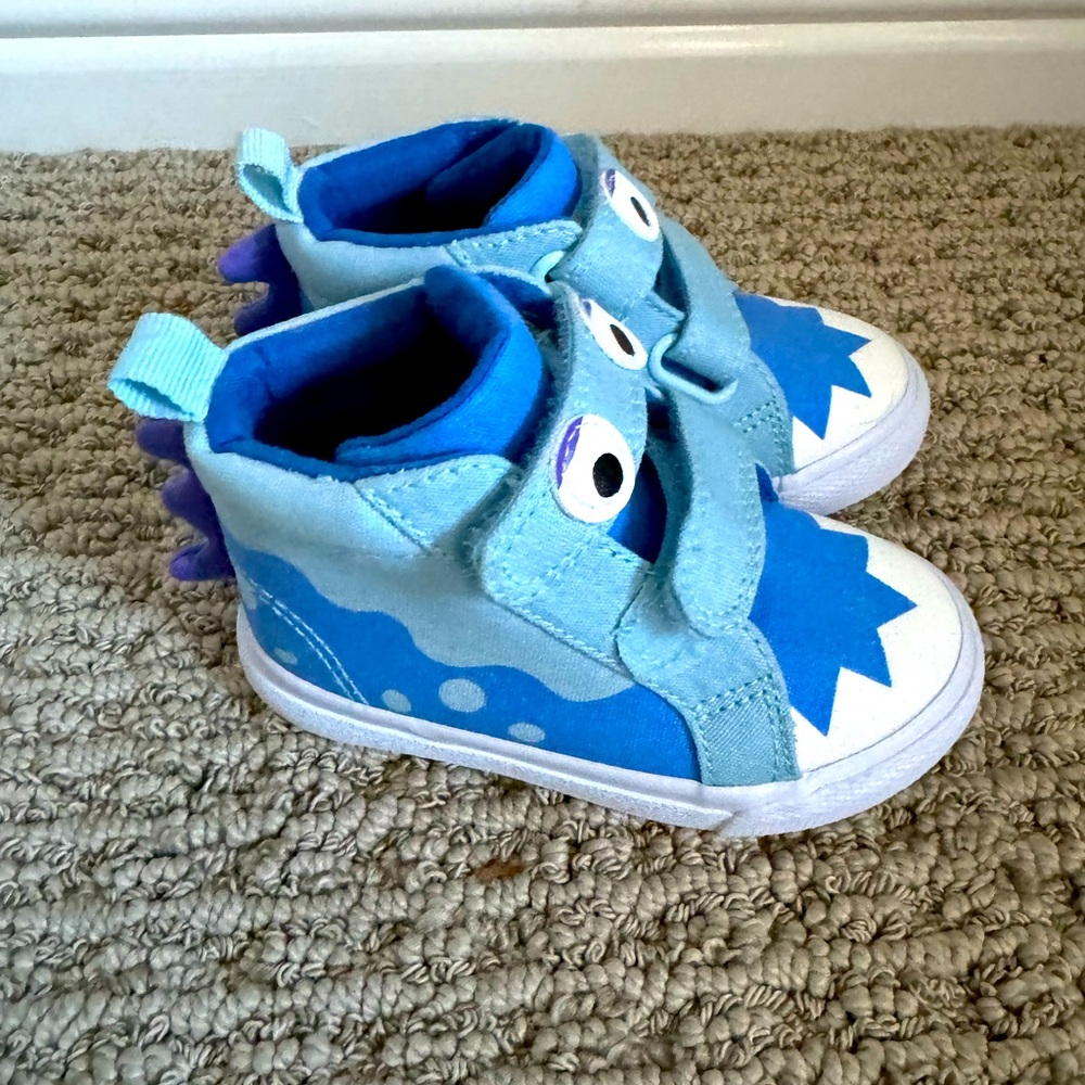Toddler Cat and Jack Monster Platform Shoes